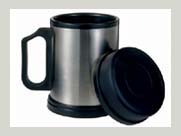 thermobecher-tasse-Edelstah-Deckel-Henkel