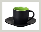 XI-5-matte-schwarze-tasse-mit-untertasse-unterteller-bedrucken-innen-gruen